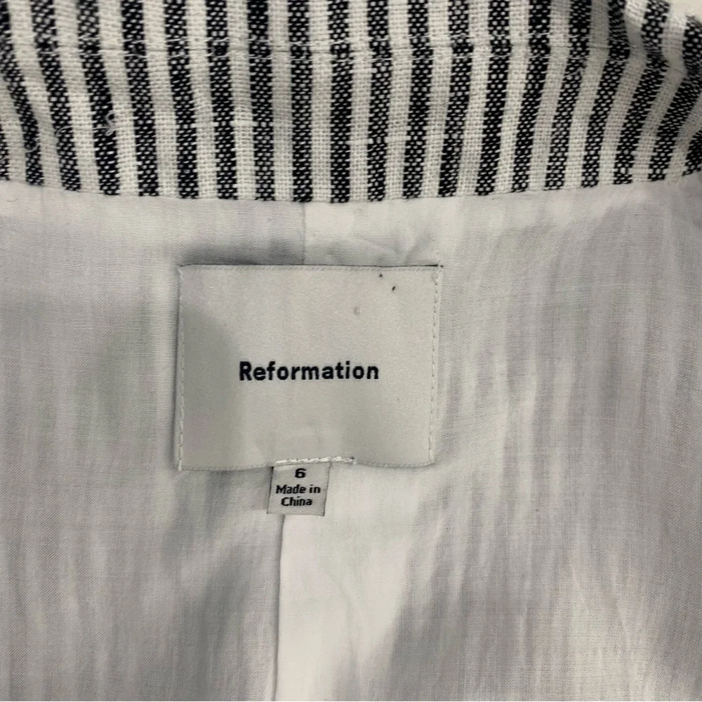Reformation Romper 6 Linen In Vineyard Stripped Button Front Adjustable waist